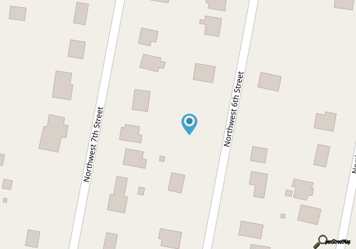 A Wave From It All-Spacious, relaxing 4br/2b home, close to the beach & waterway map location