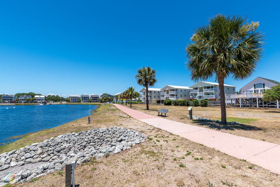 Carolina Beach Lake Park