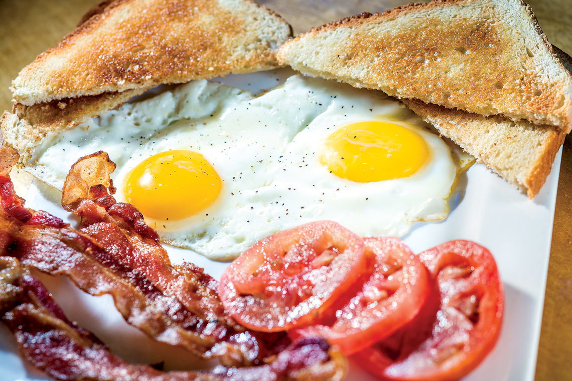 Hang Ten Grill - breakfast plate