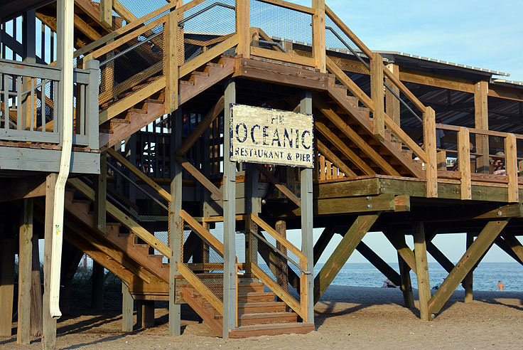 Oceanic Pier in Wrightsville Beach