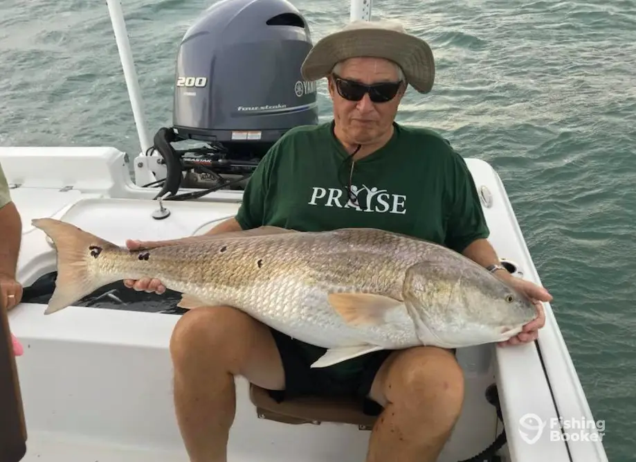 Rip N Lips Charters charter image 2