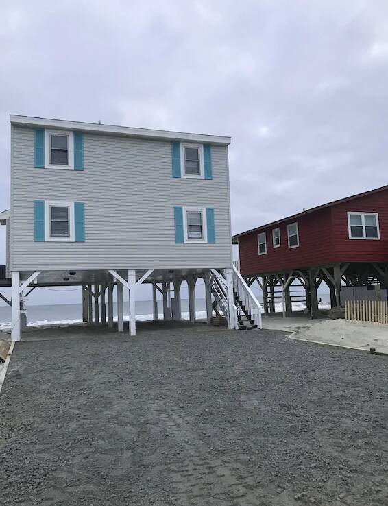 Oceanfront - Renovated 4Bd Home - Closes...