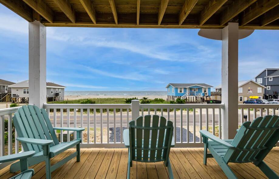  Vacation rental home in Oak Island, NC settings>site_title?>