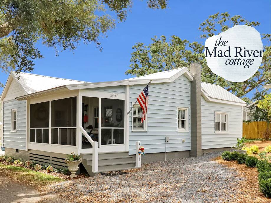 The Mad River... Vacation rental home in Southport, NC